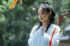 《花间令》白小笙什么时候换女装